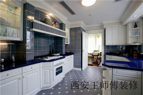 欧式厨房瓷砖搭配效果图 厨房的瓷砖污渍要怎么去除