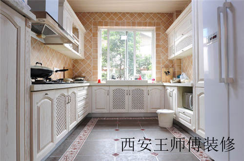 欧式厨房瓷砖搭配效果图 厨房的瓷砖污渍要怎么去除