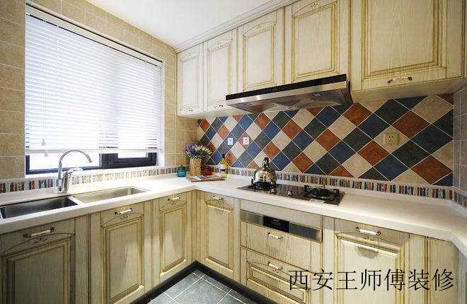 地中海风格厨房橱柜装饰图