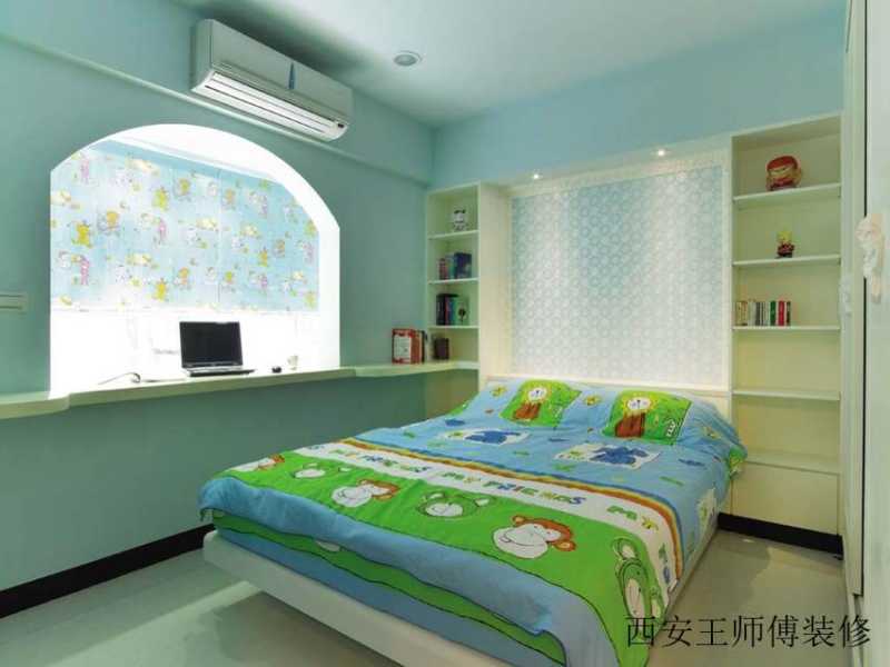 蓝色调清爽简约儿童房案例图