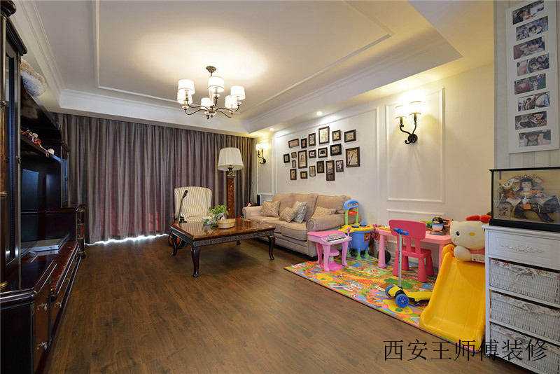 美式风格客厅实木地板装饰
