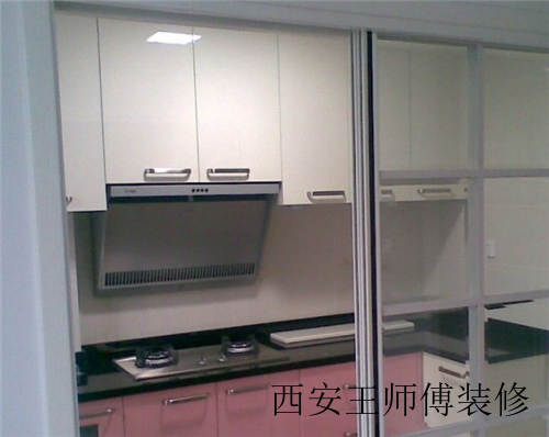 厨房卫生间推拉门效果图 安装推拉门有什么好处