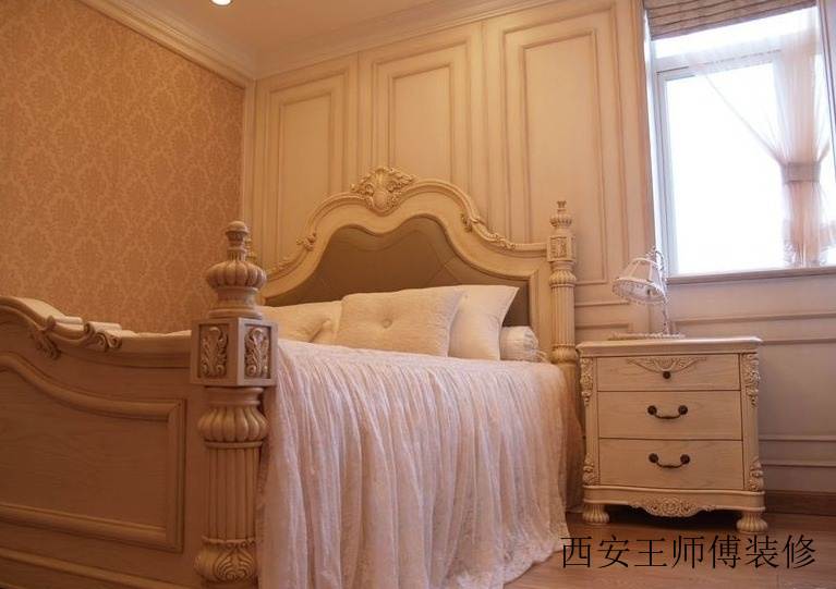古典精致欧式风格侧卧室设计装修效果图