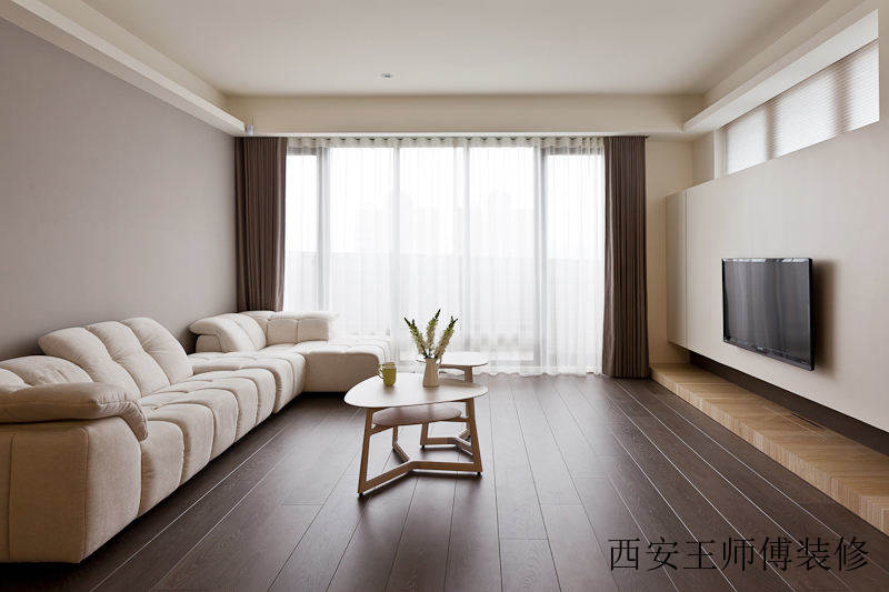 极简主义客厅装修样板间欣赏