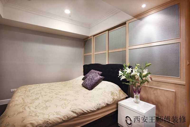优雅浪漫欧式家居卧室床头背景墙设计