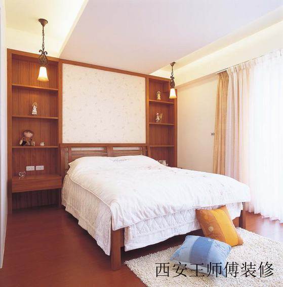 实木现代卧室装饰案例图