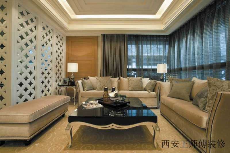 低奢新古典客厅软装装饰图