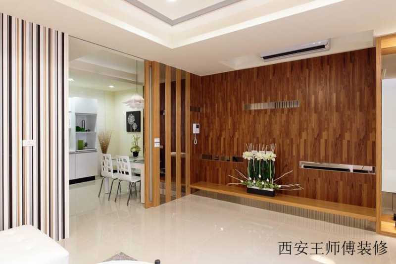 宜家客厅木制背景墙装饰图
