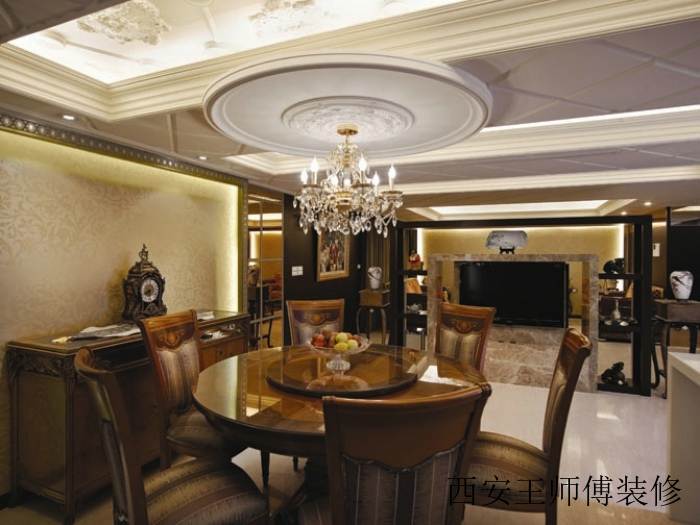 欧式风格餐厅吊顶鉴赏图