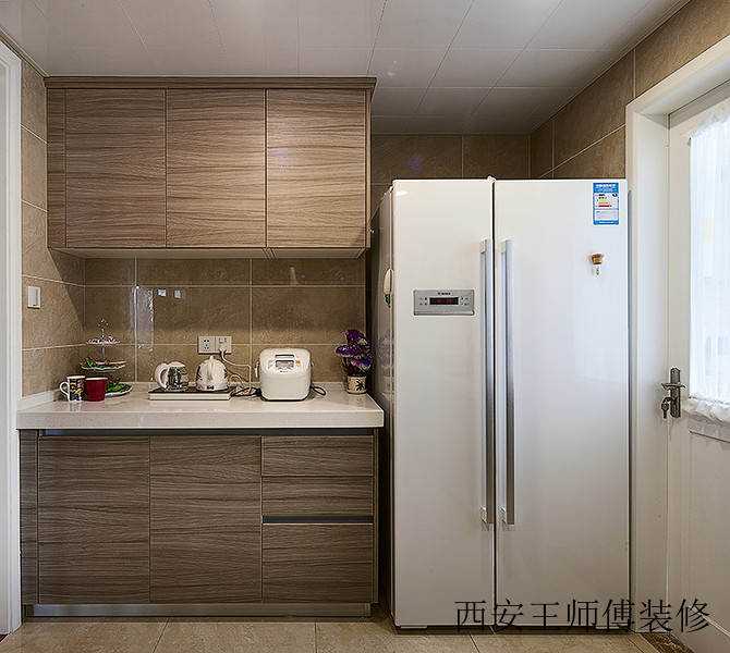 简朴现代原木风厨房简易橱柜装修效果图