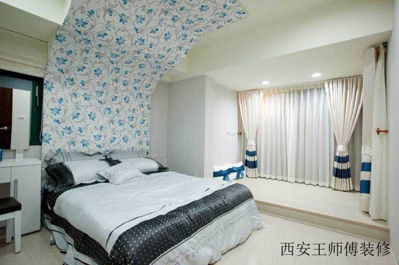 现代小清新卧室地台设计