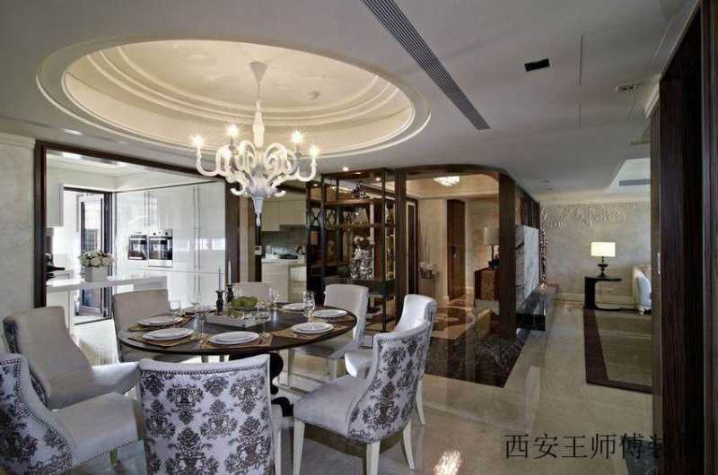 新古典餐厅圆形吊顶设计