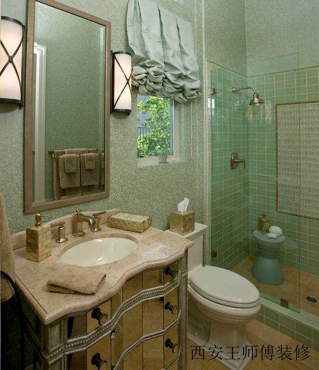 简洁卫生间瓷砖背景墙装修图