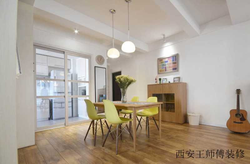 北欧餐厅实木复合地板装修案例图