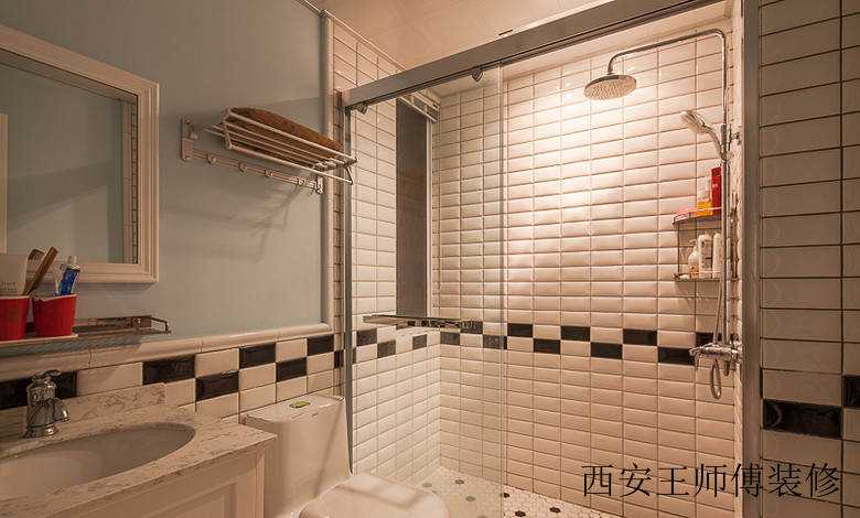 现代卫生间瓷砖腰线装饰效果图