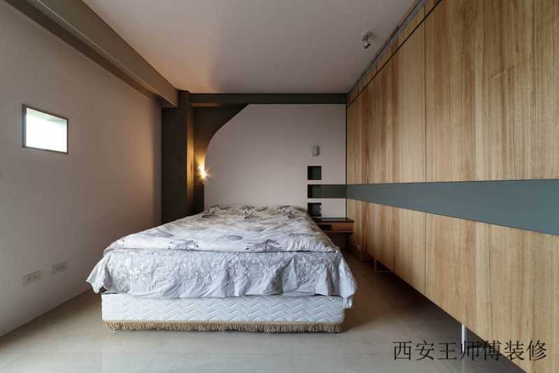 简约现代卧室原木背景墙设计装修图