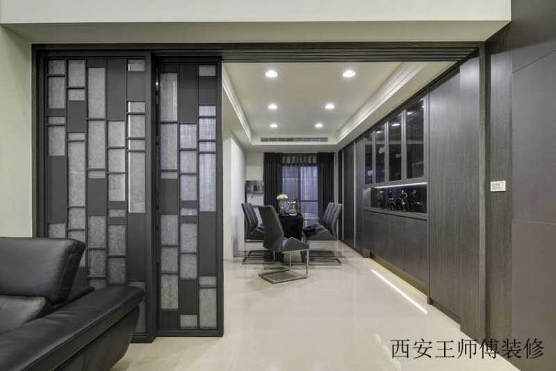 现代简约设计 推拉门隔断装修图