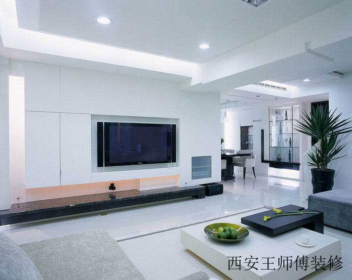 纯净简约客厅电视墙装潢图