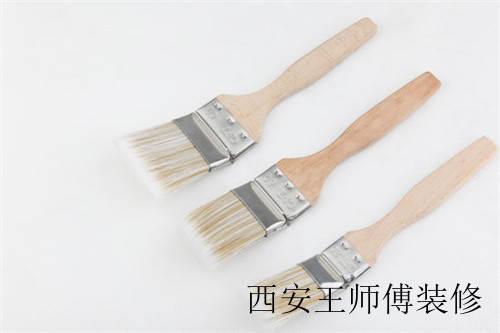 客厅墙面粉刷需要什么工具 开扒墙面粉刷必备好帮手