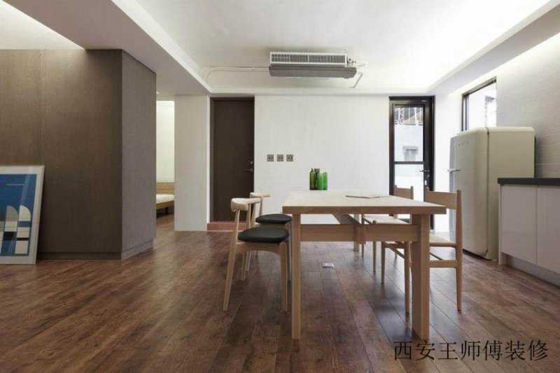 简约现代餐厅原木餐桌椅装饰图