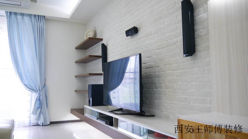 简约时尚家居窗帘装饰图