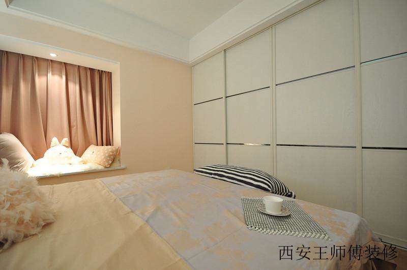 唯美纯净简约卧室飘窗窗帘图