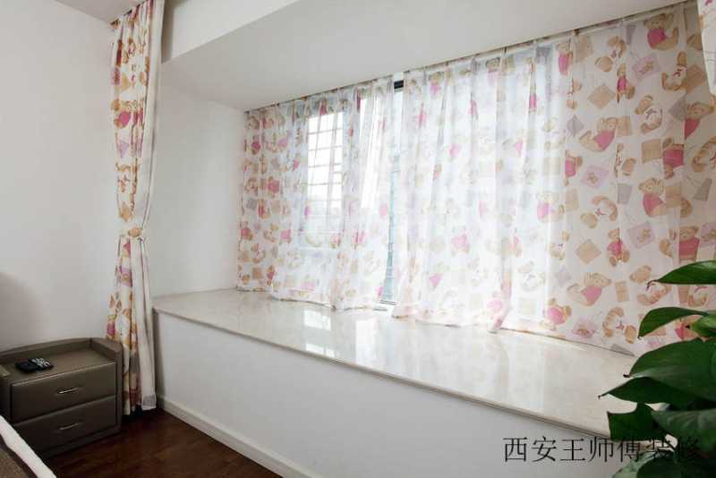 简约现代家居飘窗窗帘装饰