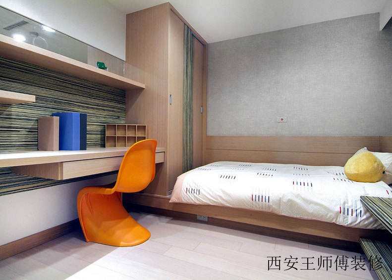 实木简约儿童房学习区装修设计
