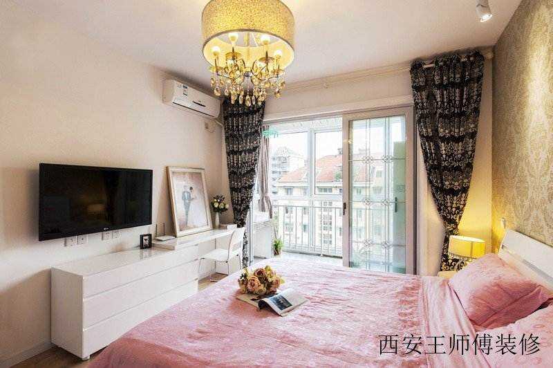 现代卧室 推拉门阳台隔断设计