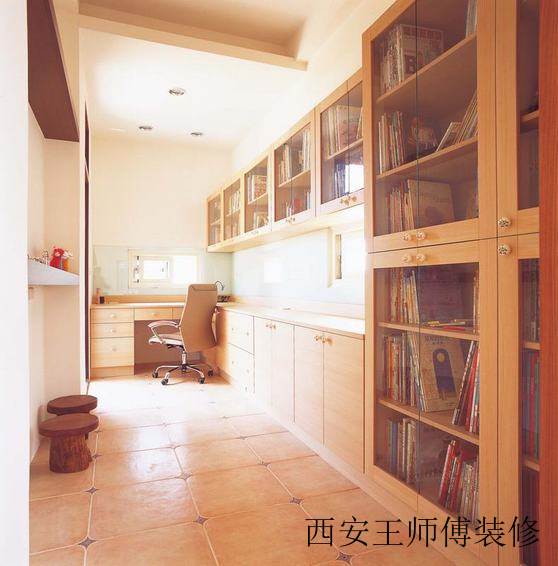 现代家居书房 实木整体书柜设计
