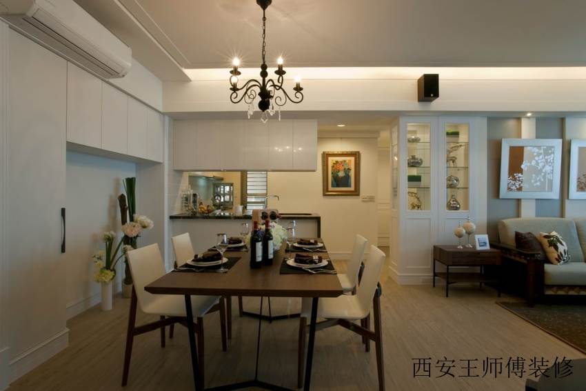 休闲美式餐厅吊灯装饰图