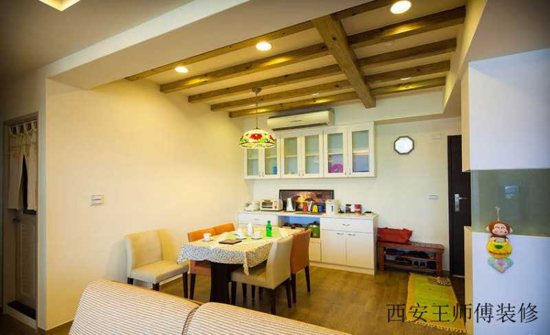 北欧设计风格餐厅实木吊顶效果图
