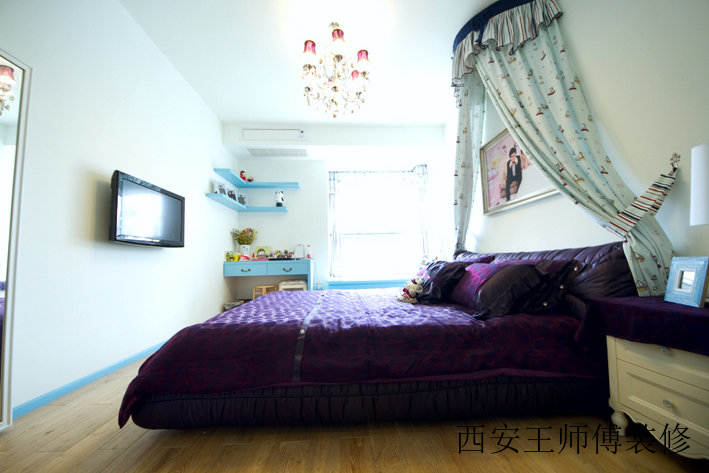 蓝色地中海风格卧室装修效果图