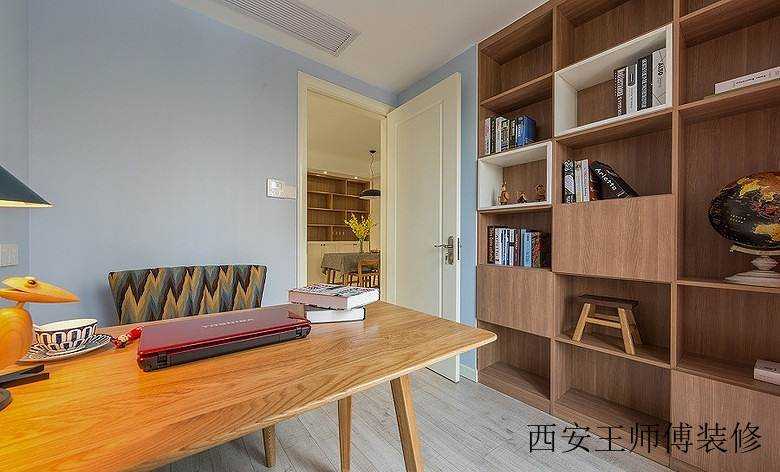 北欧风格书房橡木家具装饰效果图