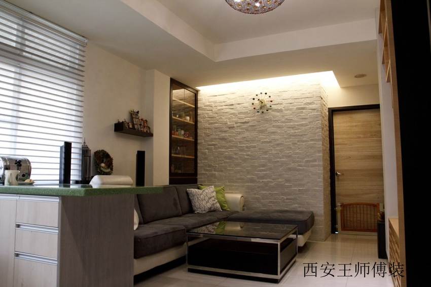现代小户型进门玄关设计