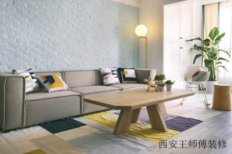 清新北欧客厅实木小桌装饰