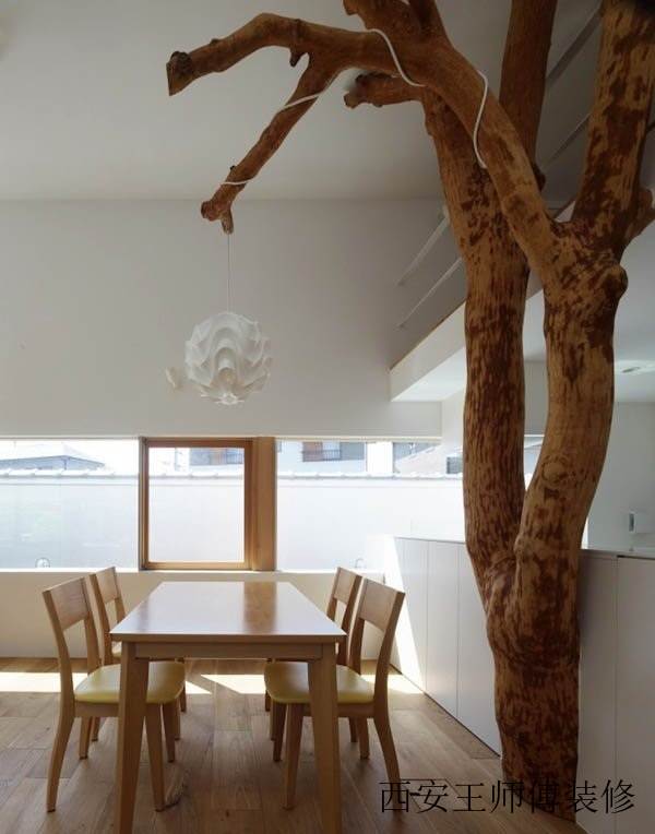 实木简约餐厅灯具装饰效果图