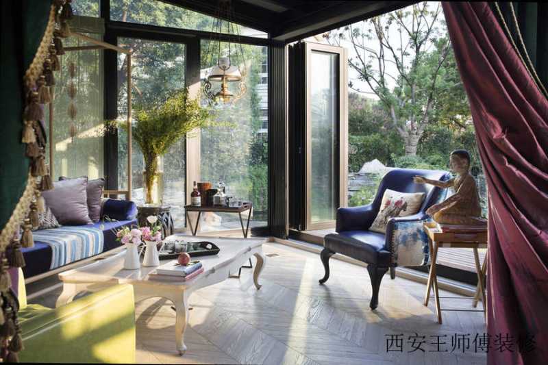 时尚简欧风格别墅客厅设计装修图