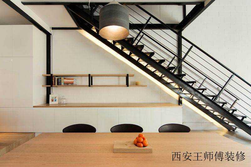 50平现代简约loft公寓室内铁艺楼梯设计效果图