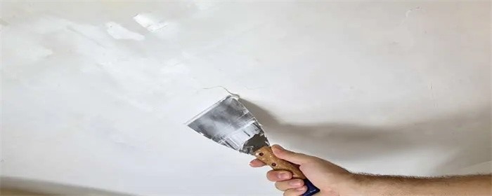 刷腻子粉之前做什么