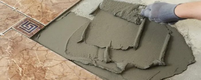 先封窗户还是先贴瓷砖